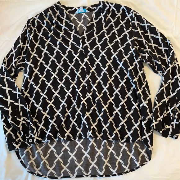 Great for summer nights! Escapada Living blouse. Boutique. Women’s XL - Picture 1 of 5